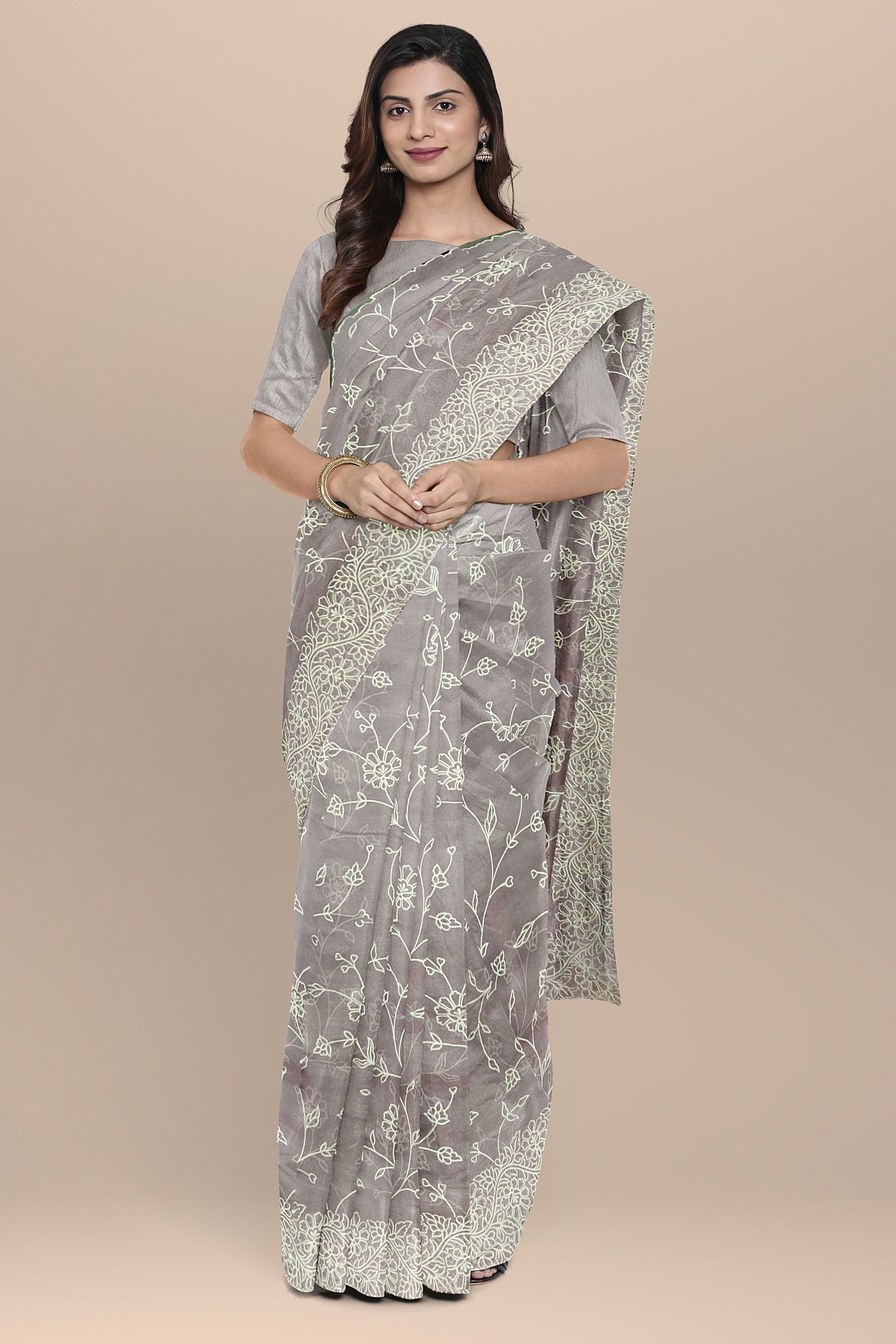 ORGANZA: Delicate grey semi-organza saree