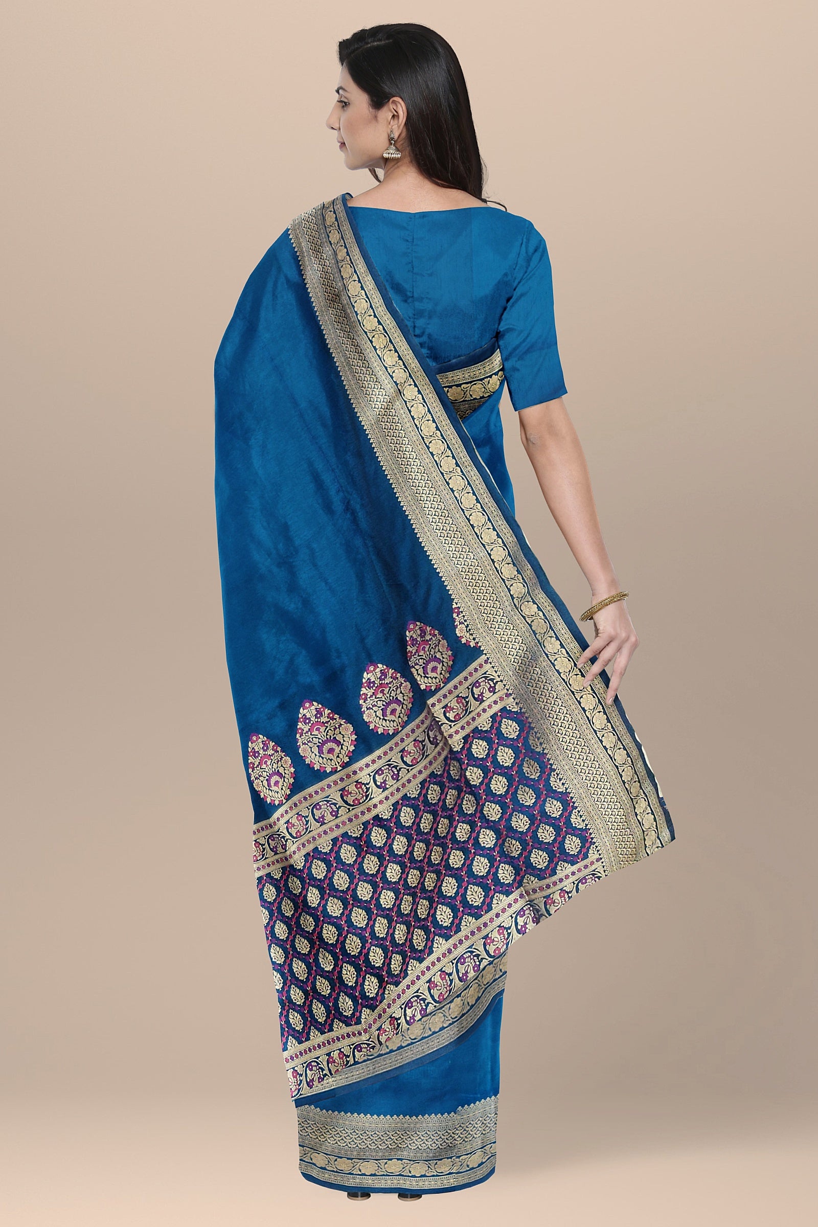 BANARAS SILK: Elegant Feroza semi-Kathan saree