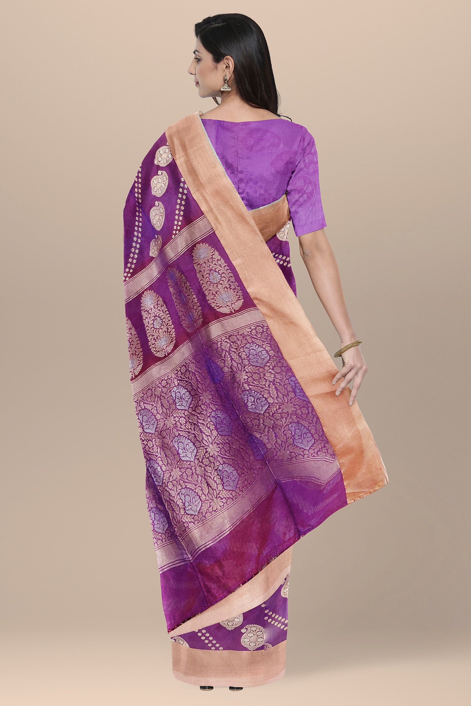 BANARAS SILK: Rich magenta Banaras semi-Kathan saree