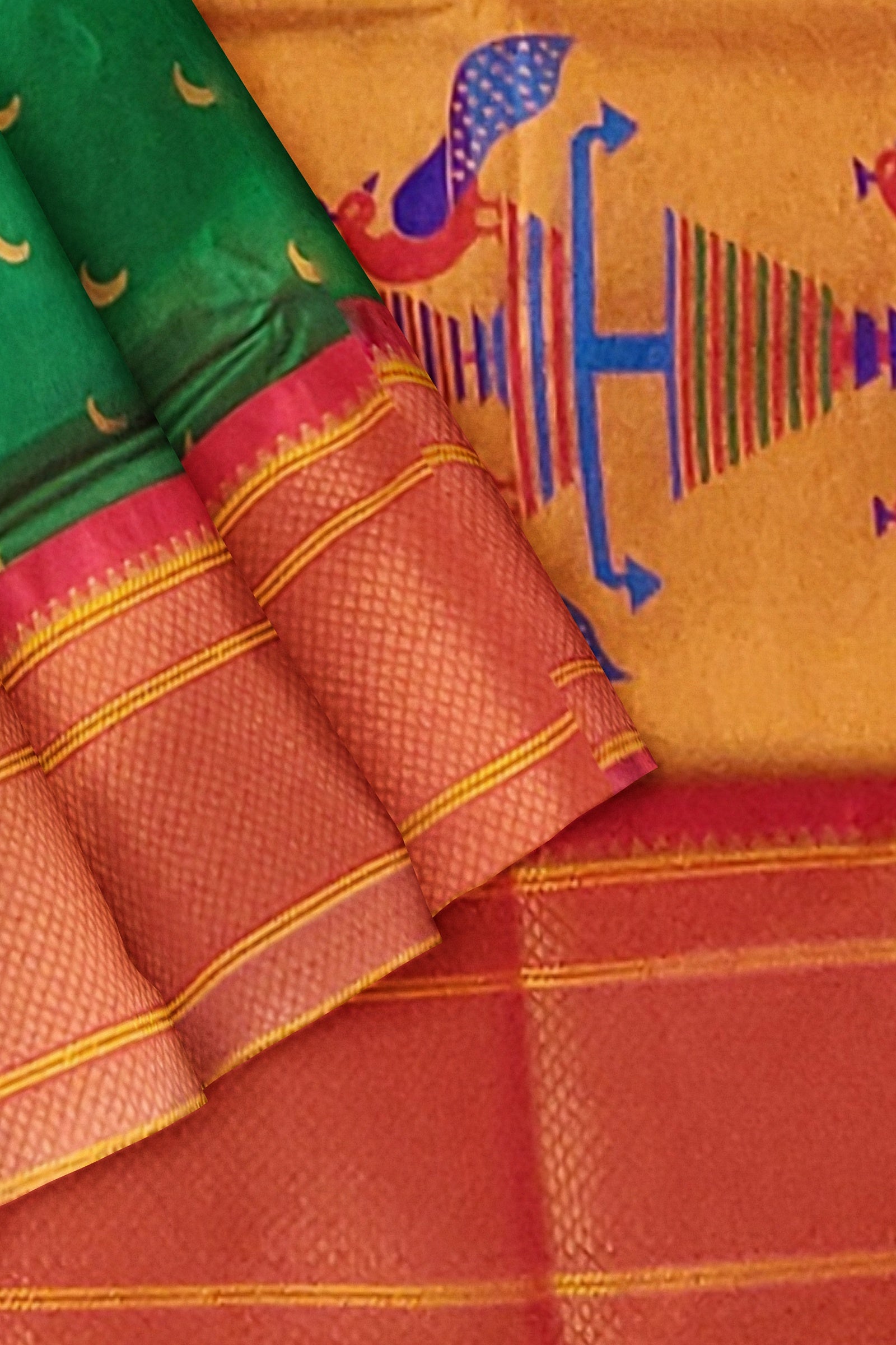 SEMI SILK: A vibrant green Chandrakor Paithani saree